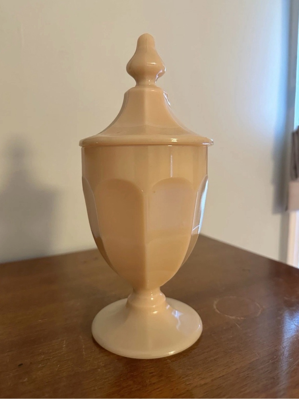 Vintage Westmoreland Slag Glass Covered Candy Dish